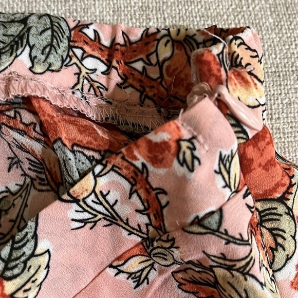 NWT left side rushed slit, Spring summer skirt size L MAX studios - Picture 4 of 4